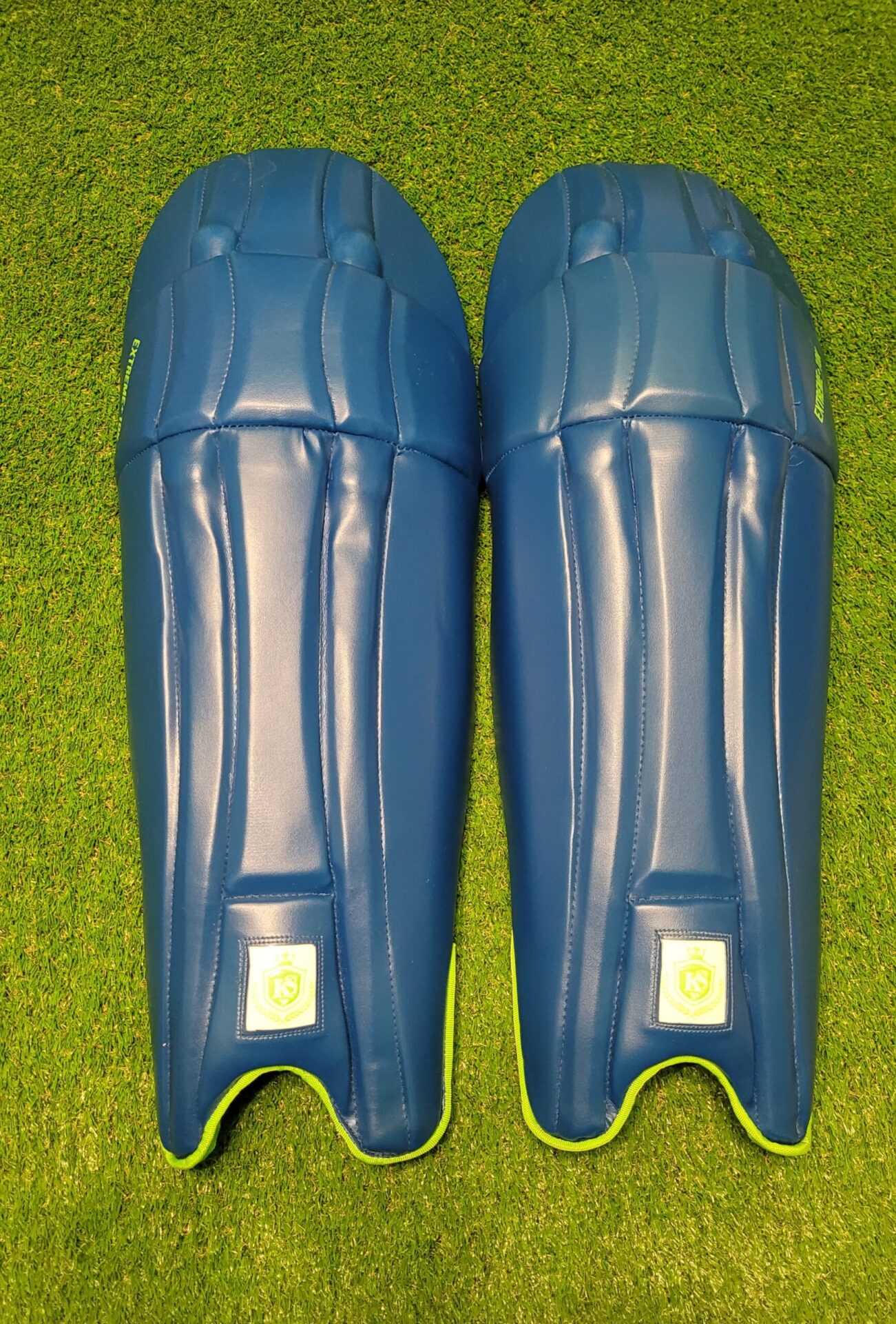 KS BLUE Cricket Batting Pads Very lightweight, BRAND NEW, FOR RH & LH Batsman, Excellent Quality - Image 2